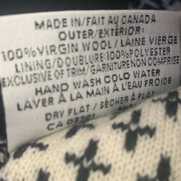 Merkley Headgear 💯 Warm Virgin Wool Patterned Beanie - Picture 4 of 5